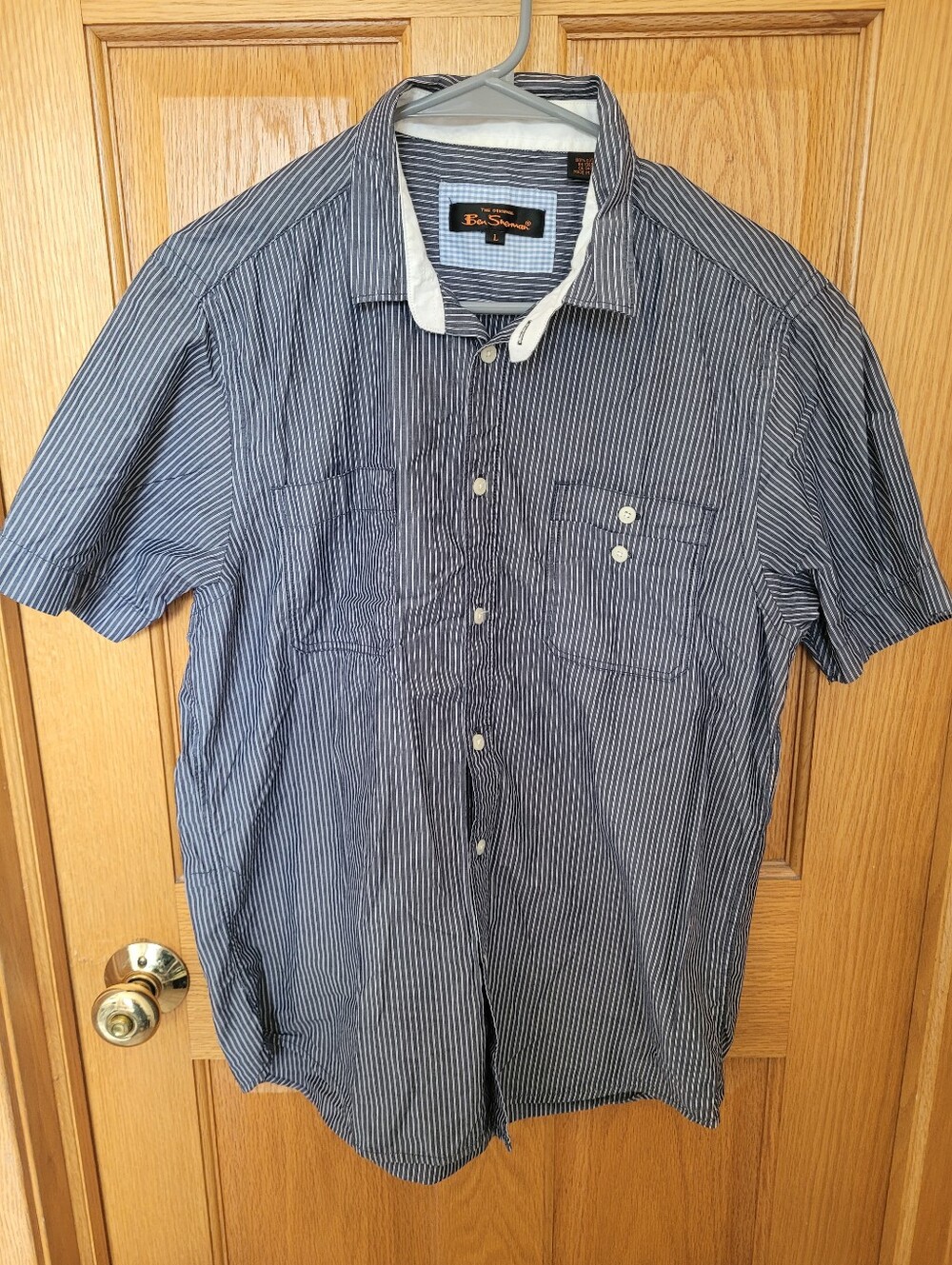 Men's Short Sleeved Shirt Large